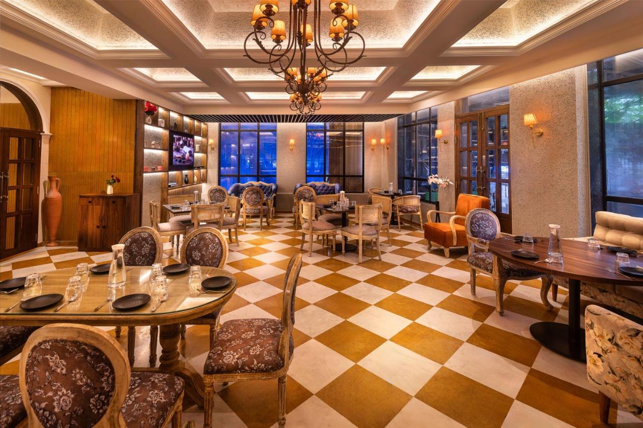 Arnna Hotel - Goregaon Мумбаї Екстер'єр фото